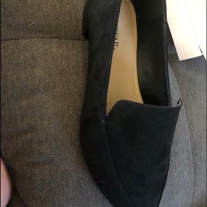 Kyndria black flats